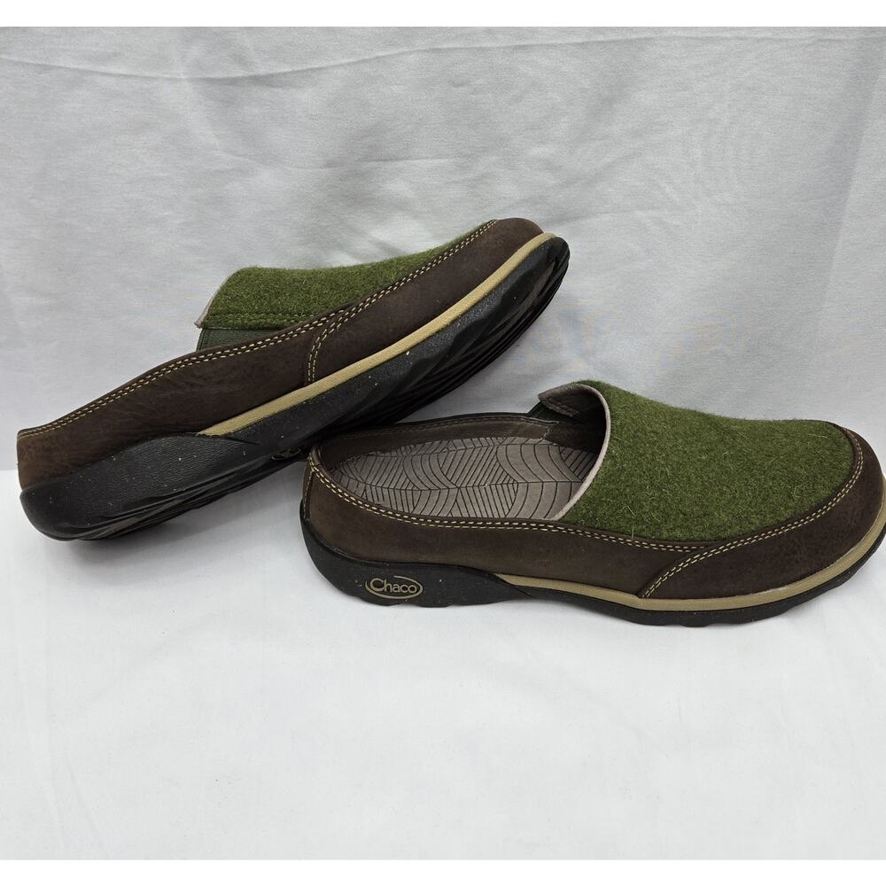 Chaco Women’s Green and Brown Felt Slip-On Clogs - Picture 4 of 12